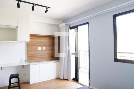 Sala/Quarto de kitnet/studio para alugar com 1 quarto, 26m² em Centro, São Paulo