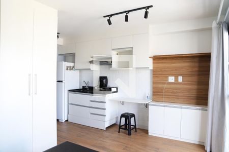 Sala/Quarto de kitnet/studio para alugar com 1 quarto, 26m² em Centro, São Paulo