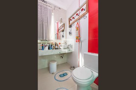 Casa à venda com 463m², 5 quartos e 5 vagas Casa à venda com 463m², 5 quartos e 5 vagasBanheiro da Suíte