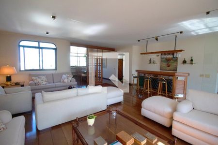 Sala de apartamento para alugar com 4 quartos, 271m² em Jardim Paulista, São Paulo