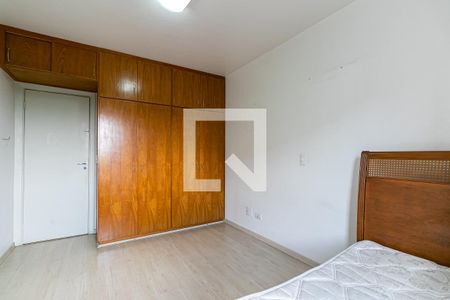 Dormitório 1 de apartamento para alugar com 2 quartos, 63m² em Parque São Jorge, São Paulo