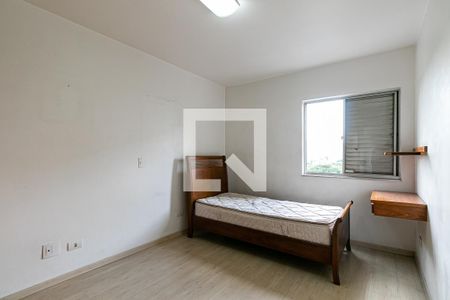 Dormitório 1 de apartamento para alugar com 2 quartos, 63m² em Parque São Jorge, São Paulo