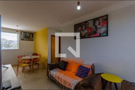 Sala de apartamento à venda com 2 quartos, 155m² em São João Batista, Belo Horizonte