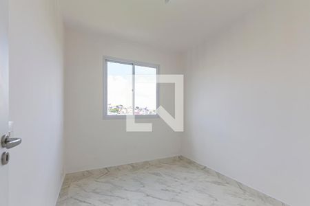 Quarto 1 de apartamento para alugar com 2 quartos, 50m² em Parque São Vicente, Mauá