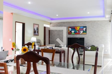 Sala de casa à venda com 4 quartos, 500m² em Itanhangá, Rio de Janeiro