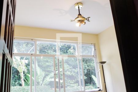 Quarto 1 de casa à venda com 4 quartos, 500m² em Itanhangá, Rio de Janeiro