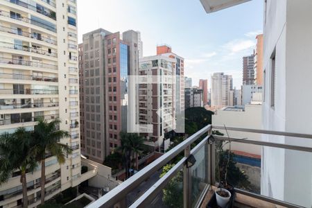 Sala - varanda de apartamento para alugar com 2 quartos, 65m² em Pinheiros, São Paulo