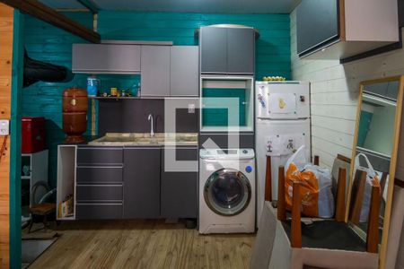 Cozinha de casa à venda com 4 quartos, 90m² em Partenon, Porto Alegre