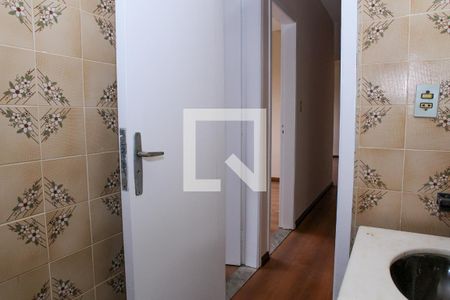 Apartamento à venda com 83m², 2 quartos e 1 vaga Apartamento à venda com 83m², 2 quartos e 1 vagaBanheiro