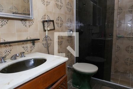 Apartamento à venda com 83m², 2 quartos e 1 vaga Apartamento à venda com 83m², 2 quartos e 1 vagaBanheiro