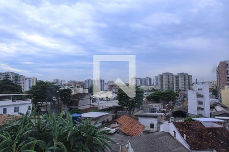Apartamento à venda com 83m², 2 quartos e 1 vaga Apartamento à venda com 83m², 2 quartos e 1 vagaVista do Quarto 2