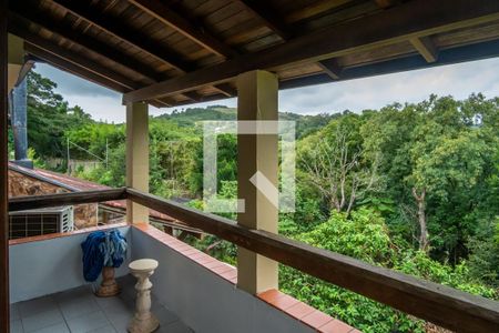Casa à venda com 464m², 5 quartos e 2 vagasSuíte