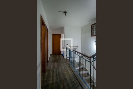 Casa à venda com 464m², 5 quartos e 2 vagasCorredor