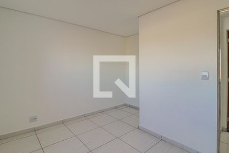 Quarto 1 de casa para alugar com 3 quartos, 200m² em Boa Vista, Belo Horizonte