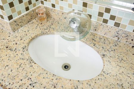 Casa à venda com 170m², 3 quartos e 2 vagasDetalhe Pia