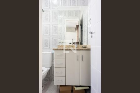 Casa à venda com 170m², 3 quartos e 2 vagasBanheiro da Suíte 2