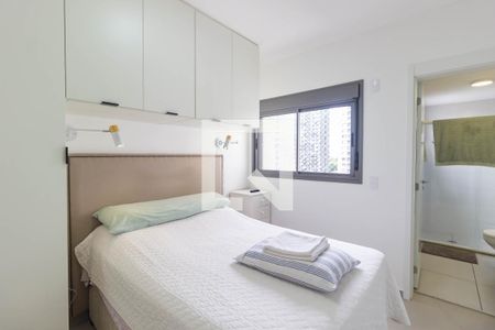 Suíte de apartamento à venda com 3 quartos, 79m² em Butantã, São Paulo