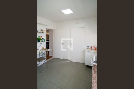 Apartamento à venda com 145m², 3 quartos e 2 vagas Apartamento à venda com 145m², 3 quartos e 2 vagasCozinha