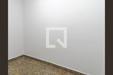 Apartamento à venda com 72m², 2 quartos e 1 vaga Apartamento à venda com 72m², 2 quartos e 1 vagaQuarto de Serviço