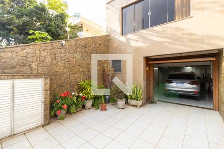 Casa à venda com 225m², 3 quartos e 5 vagasGaragem