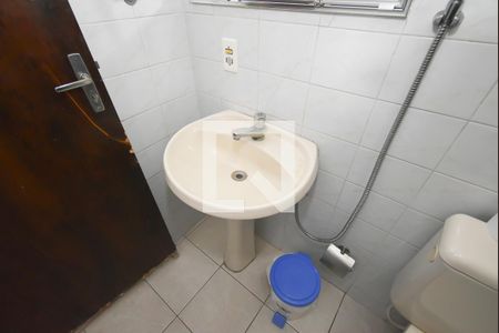 Casa à venda com 440m², 7 quartos e 6 vagasBanheiro 2
