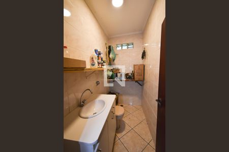 Casa à venda com 440m², 7 quartos e 6 vagasBanheiro da Garagem