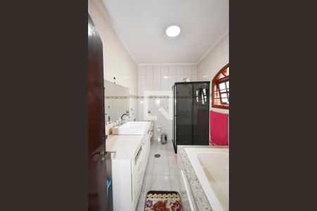 Casa à venda com 440m², 7 quartos e 6 vagasBanheiro da Suíte 1