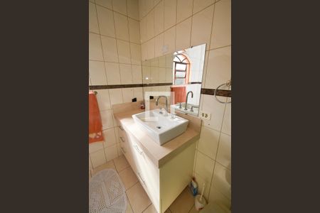 Casa à venda com 440m², 7 quartos e 6 vagasBanheiro da Suíte 2