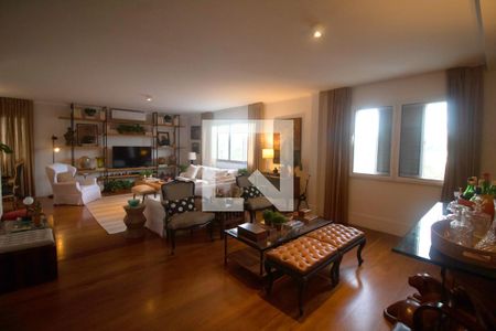 Sala de apartamento à venda com 5 quartos, 200m² em Jardins, São Paulo