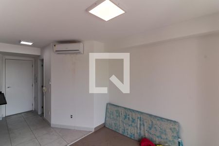 Sala/ Quarto de kitnet/studio para alugar com 1 quarto, 20m² em Santana, São Paulo