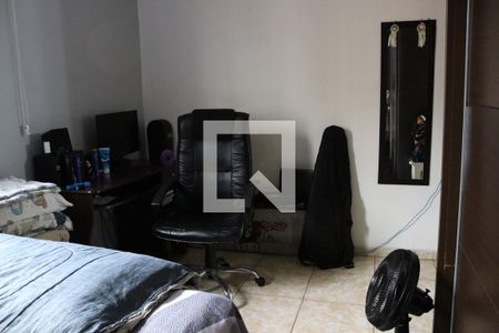 Quarto de apartamento à venda com 2 quartos, 55m² em Jardim Bom Clima, Guarulhos