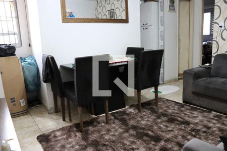 Sala de apartamento à venda com 2 quartos, 55m² em Jardim Bom Clima, Guarulhos
