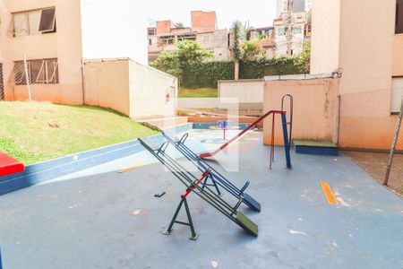 Apartamento para alugar com 51m², 2 quartos e 1 vaga Apartamento para alugar com 51m², 2 quartos e 1 vagaÁrea Comum - Playground