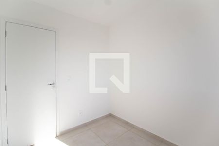 Quarto 1 de apartamento para alugar com 2 quartos, 48m² em Vila Santa Edwiges, São Paulo
