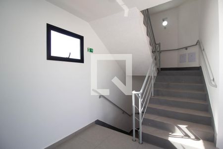 Apartamento para alugar com 48m², 2 quartos e 1 vaga Apartamento para alugar com 48m², 2 quartos e 1 vagaHall social