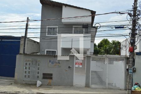 Fachada  de casa de condomínio à venda com 2 quartos, 75m² em Taquara, Rio de Janeiro