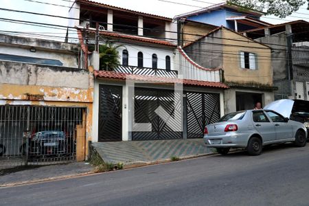 Casa à venda com 258m², 4 quartos e 5 vagasFachada