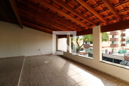 Casa à venda com 258m², 4 quartos e 5 vagasVaranda Frente