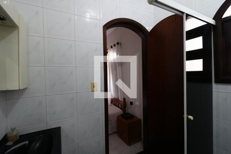 Casa à venda com 258m², 4 quartos e 5 vagasBanheiro da Suíte 2