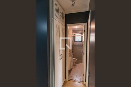 Apartamento para alugar com 39m², 1 quarto e 1 vagaCorredor/armário