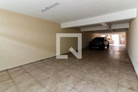 Casa à venda com 170m², 3 quartos e 8 vagasGaragem