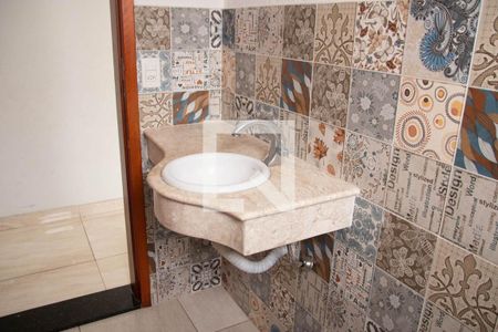 Casa à venda com 273m², 3 quartos e 7 vagasBanheiro 4