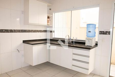 Casa à venda com 273m², 3 quartos e 7 vagasCozinha