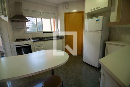Apartamento para alugar com 118m², 3 quartos e 3 vagasCozinha