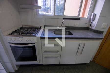 Apartamento para alugar com 118m², 3 quartos e 3 vagasCozinha