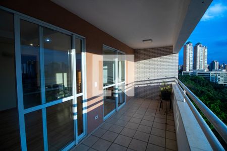 Apartamento para alugar com 118m², 3 quartos e 3 vagasVaranda Sala