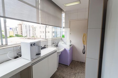 Apartamento à venda com 116m², 4 quartos e 2 vagas Apartamento à venda com 116m², 4 quartos e 2 vagasÁrea de Serviço