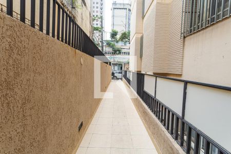 Apartamento à venda com 116m², 4 quartos e 2 vagas Apartamento à venda com 116m², 4 quartos e 2 vagasHall de Entrada