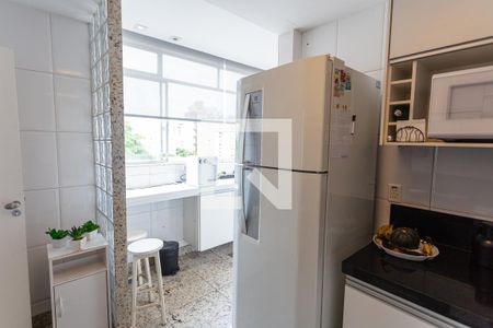 Apartamento à venda com 116m², 4 quartos e 2 vagas Apartamento à venda com 116m², 4 quartos e 2 vagasCozinha