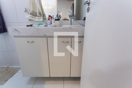 Apartamento à venda com 116m², 4 quartos e 2 vagas Apartamento à venda com 116m², 4 quartos e 2 vagasArmário do Banheiro da Suíte 2